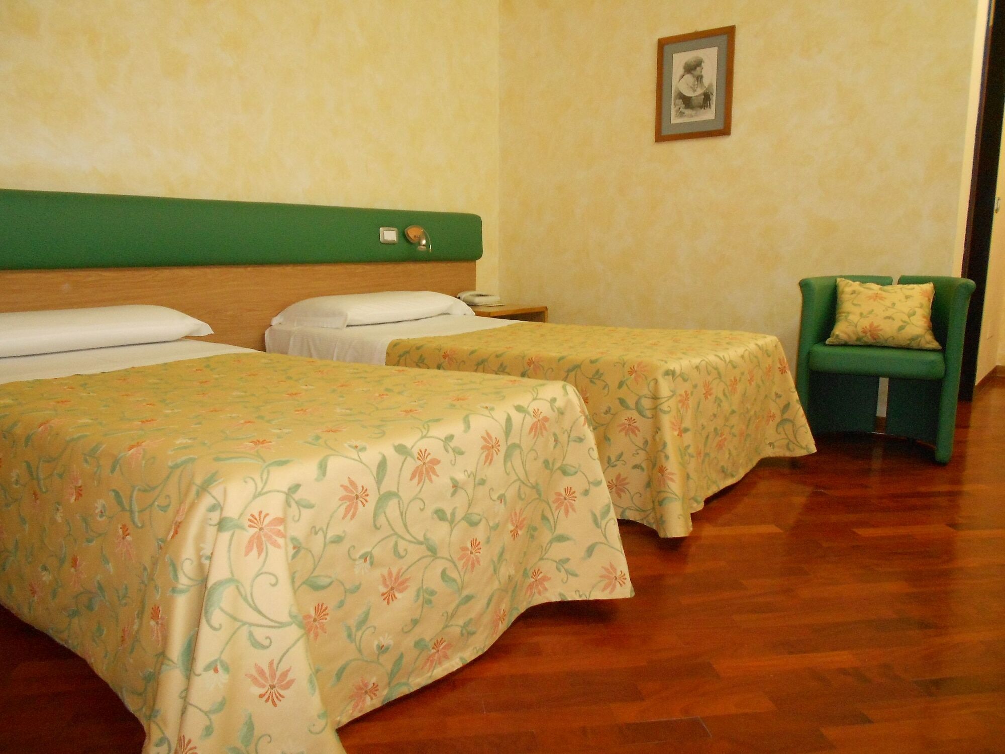Hotel Vega Perugia Exterior foto